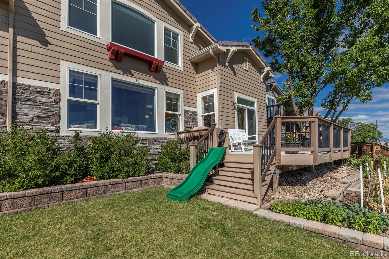 594 Ridgemont Circle Highlands Ranch, CO 80126 - Photo 4 of 40 Gallery Image 4