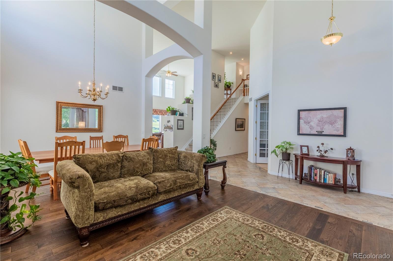 594 Ridgemont Circle Highlands Ranch, CO 80126 - Photo 8 of 40 Gallery Image 8