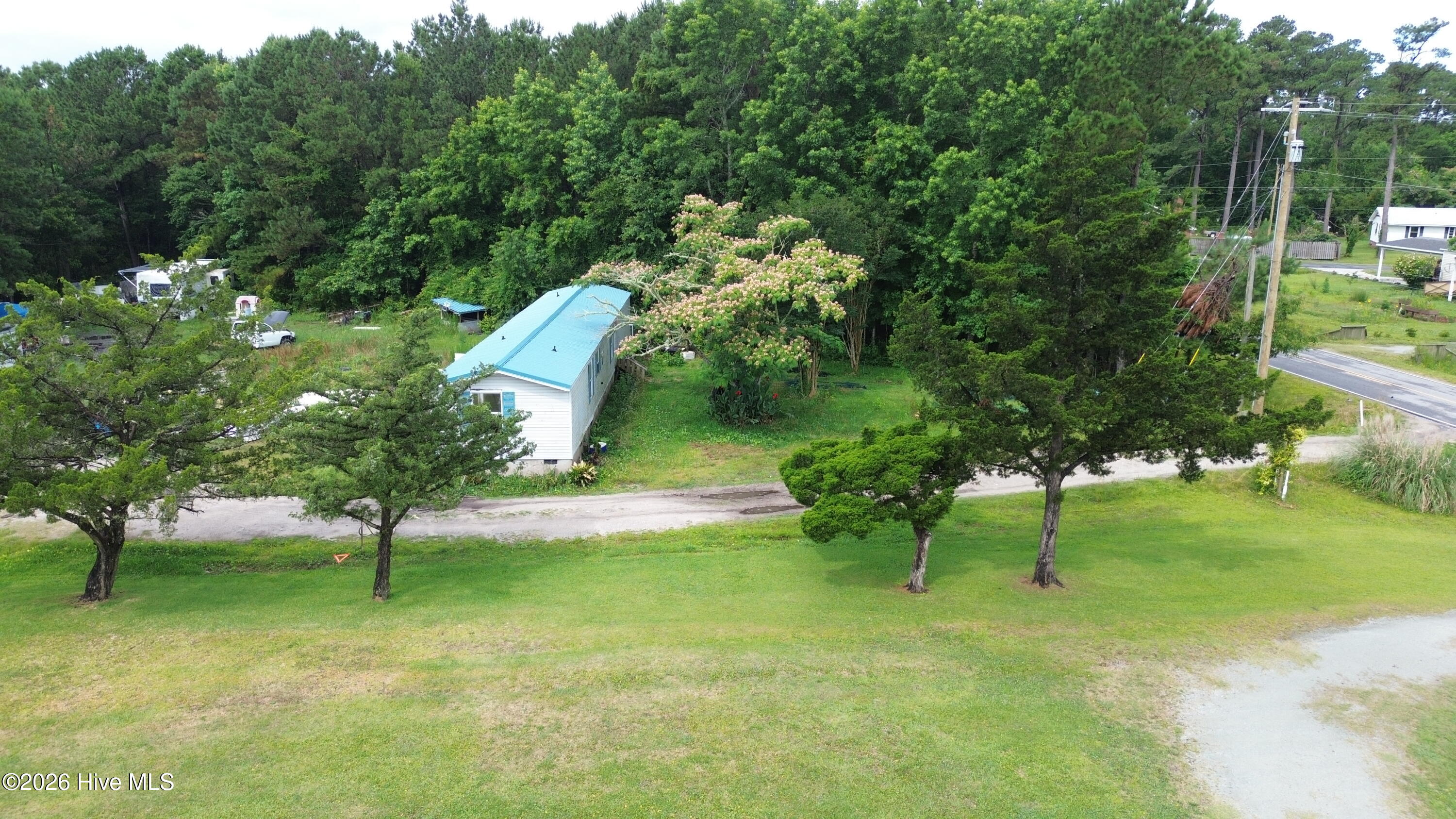 662 Straits Road Gloucester, NC 28528 - Photo 6 of 56