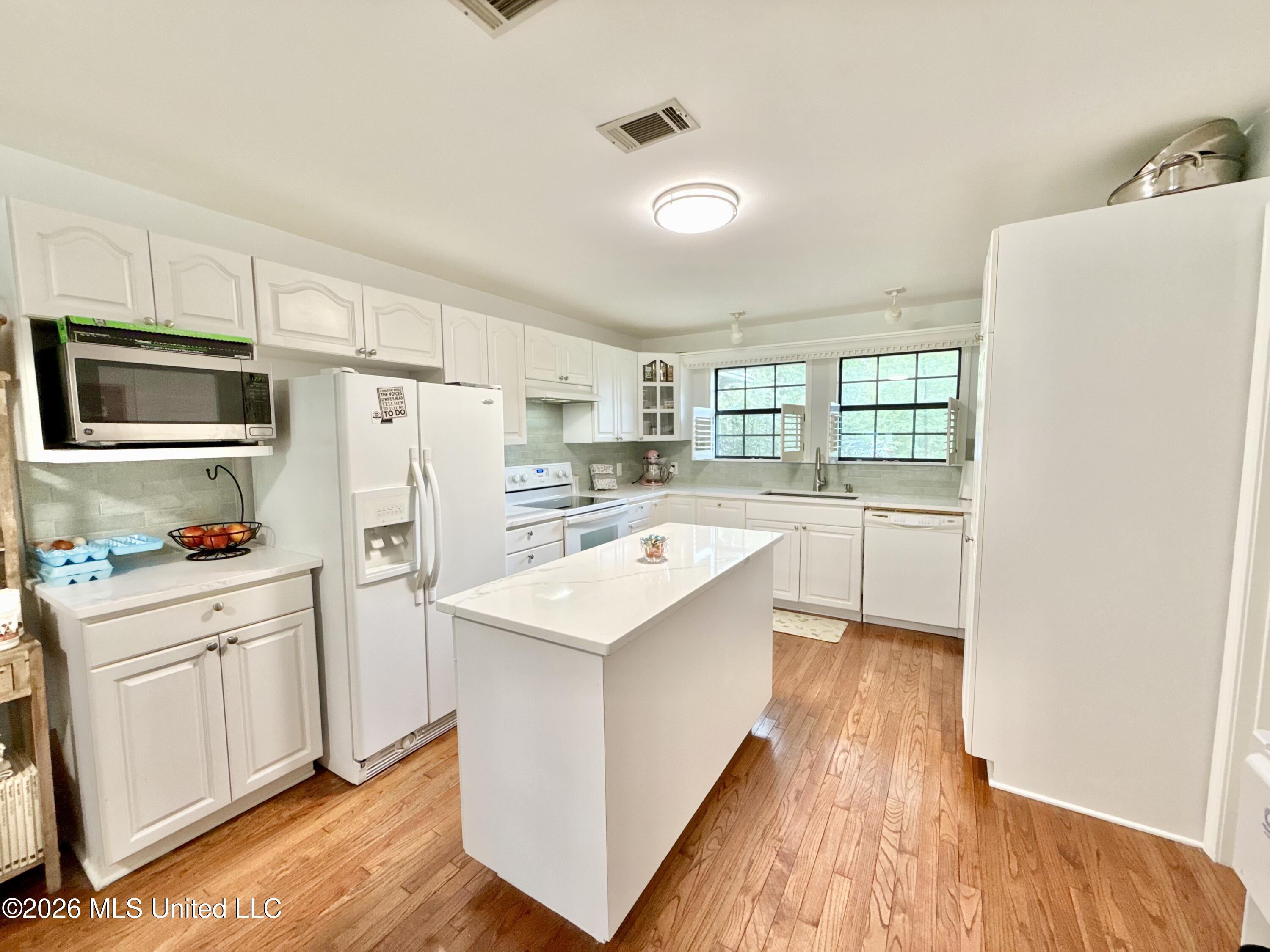 2078 Upton Road Crystal Springs, MS 39059 - Photo 14 of 56 IMG_8249