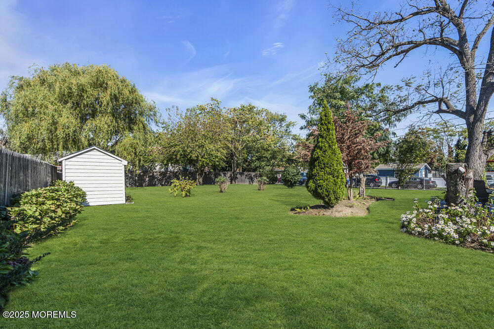 401 Joline Avenue Long Branch, NJ 07740 - Photo 24 of 30 a green field with lots of trees in it