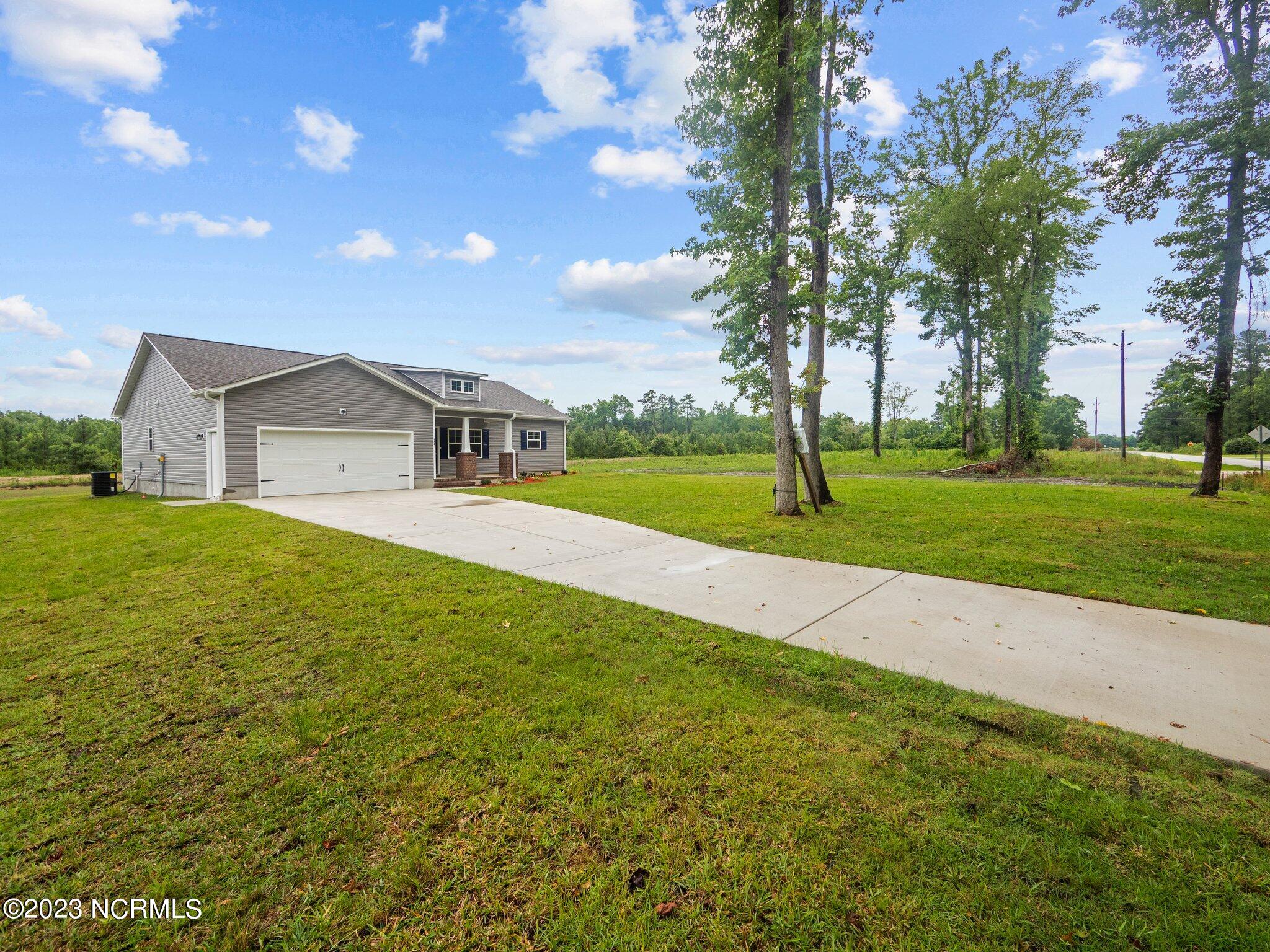 150 Padgett Road Maple Hill, NC 28454 - Photo 42 of 49 47-web-or-mls-08