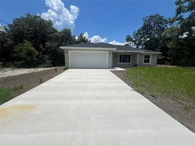 $1,550 | 128 Northwest Sparrow Road, Dunnellon, FL 34431