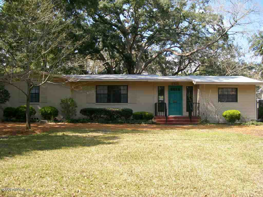 4653 Tanbark Road Jacksonville, FL 32210 - Photo 1 of 10 Front
