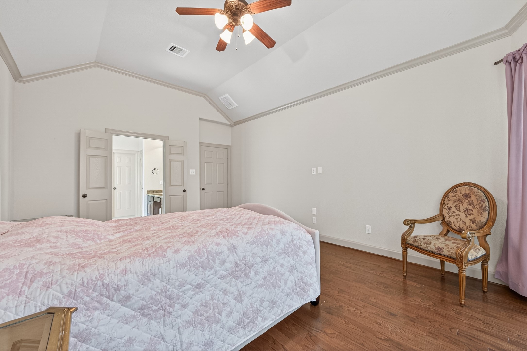 46 Tallgrass Way Spring, TX 77389 - Photo 25 of 50 Master Bedroom