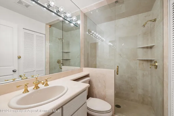 $6,450,000 | 555 East Durant Avenue, Unit 2C, Aspen, CO 81611