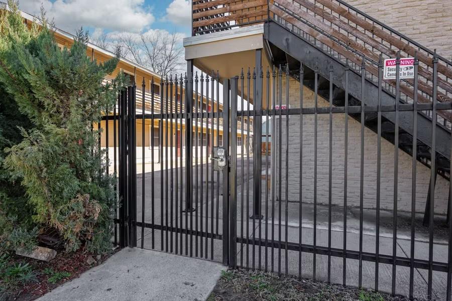 5414 Reiger Avenue, Unit 8 Dallas, TX 75214 - Photo 11 of 14 a view of balcony