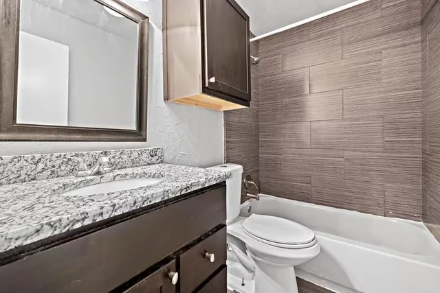 $1,014 | 5414 Reiger Avenue, Unit 8, Dallas, TX 75214