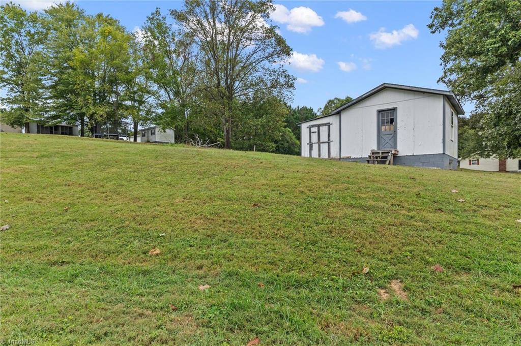 212 Bluemont Road Mount Airy, NC 27030 - Photo 21 of 22 Gallery Image 21