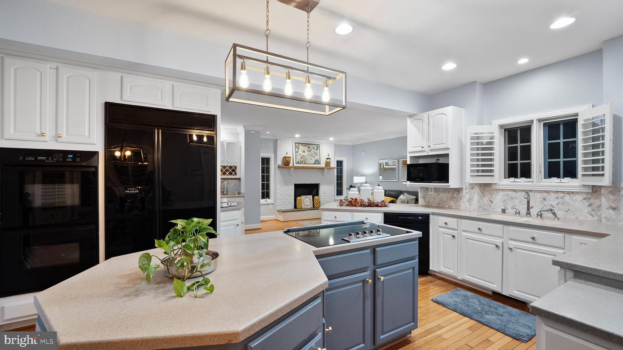 600 Traveller Court Lothian, MD 20711 - Photo 15 of 55 Alt view Kitchen area hardwood floors