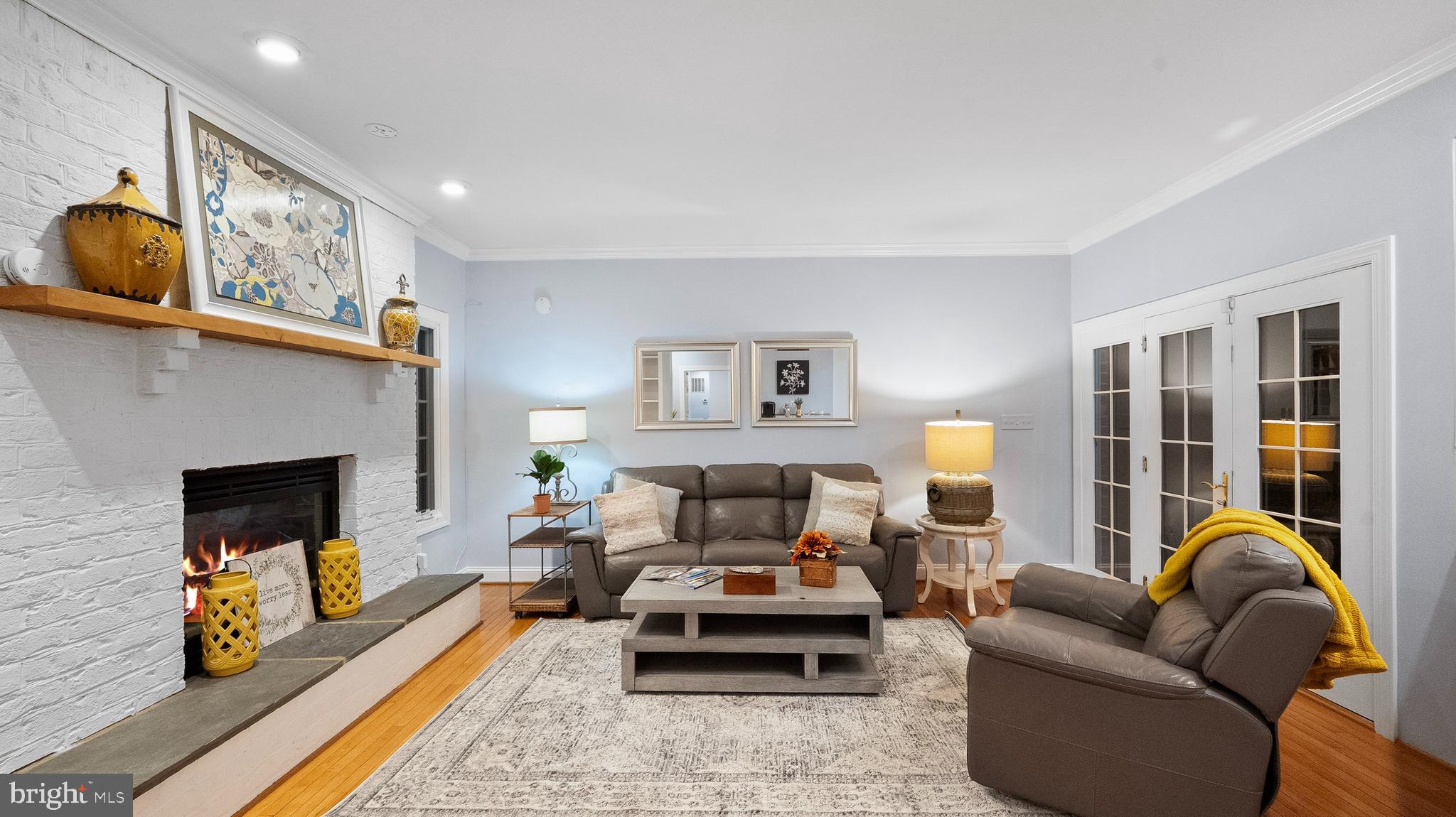 600 Traveller Court Lothian, MD 20711 - Photo 20 of 55 Alt view living room w fire place 2 of 2