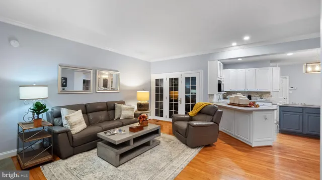 $1,175,000 | 600 Traveller Court, Lothian, MD 20711