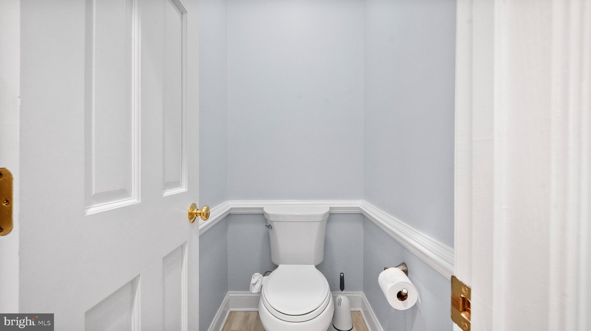 600 Traveller Court Lothian, MD 20711 - Photo 28 of 55 Owner's Suite water closet