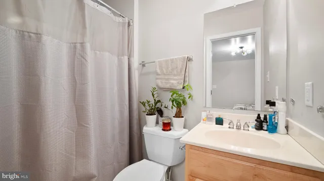 $1,175,000 | 600 Traveller Court, Lothian, MD 20711