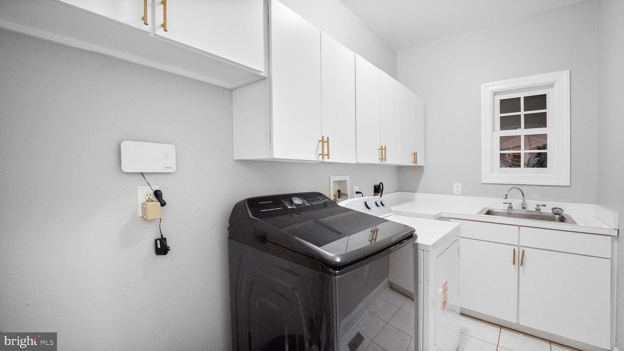 600 Traveller Court Lothian, MD 20711 - Photo 40 of 55 Laundry room