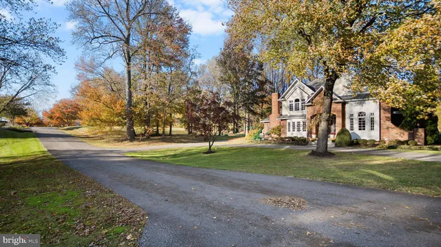 $1,175,000 | 600 Traveller Court, Lothian, MD 20711