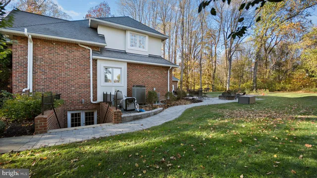 $1,175,000 | 600 Traveller Court, Lothian, MD 20711