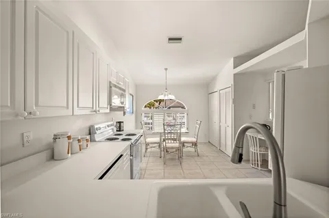 $349,000 | 13141 Hamilton Harbour Drive, Unit P7, Naples, FL 34110