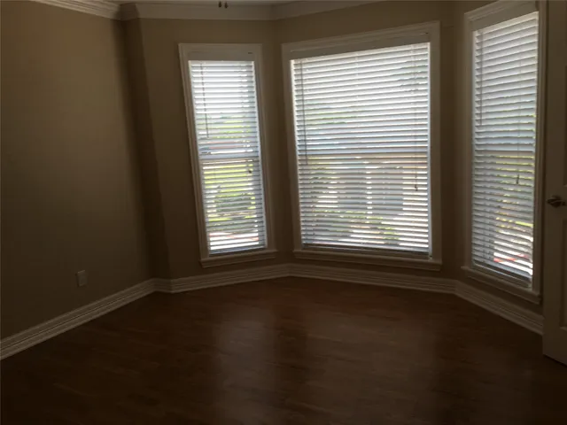 $975 | 18617 Egret Bay Boulevard, Unit 303, Webster, TX 77058