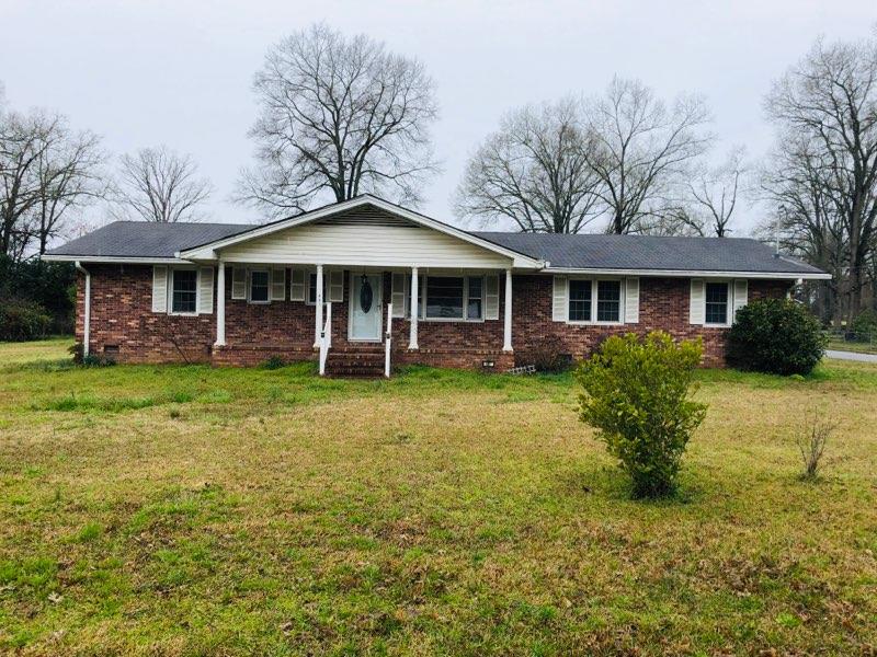 441 Rice Street Calhoun Falls, SC 29628 - Photo 1 of 1 Main View