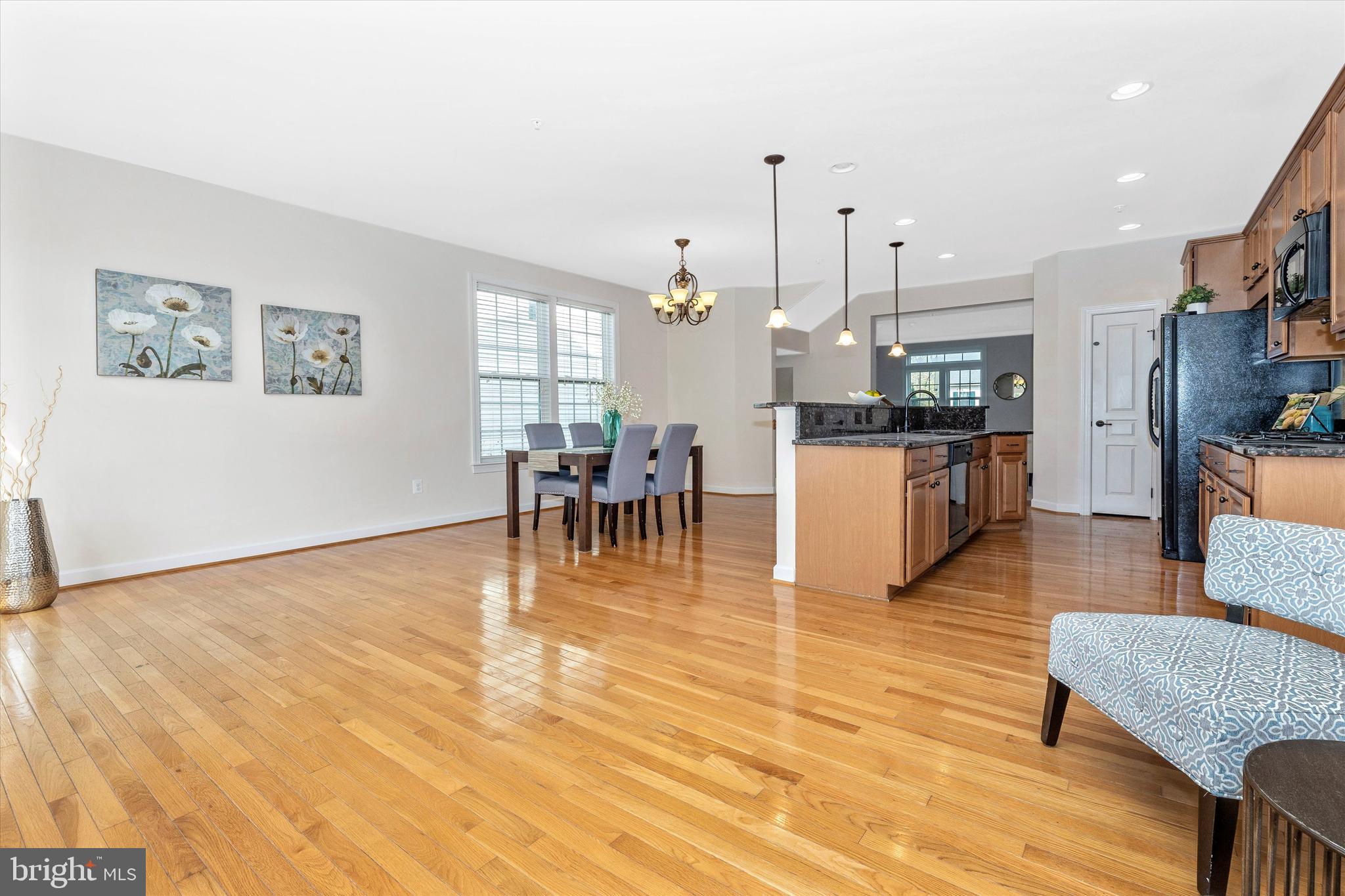 9733 Braidwood Terrace Frederick, MD 21704 - Photo 15 of 50 Hardwood flooring
