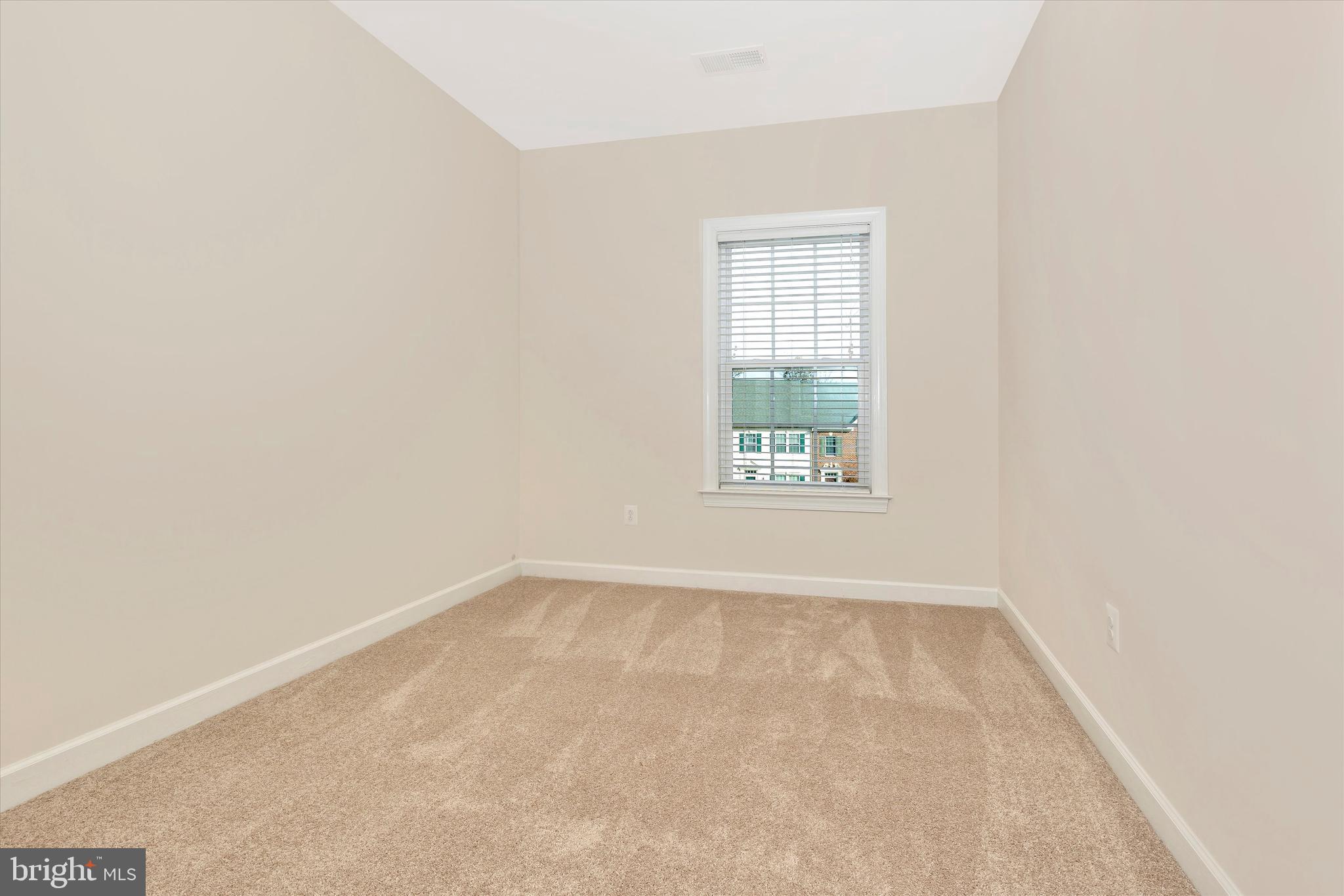 9733 Braidwood Terrace Frederick, MD 21704 - Photo 33 of 50 Bedroom 2