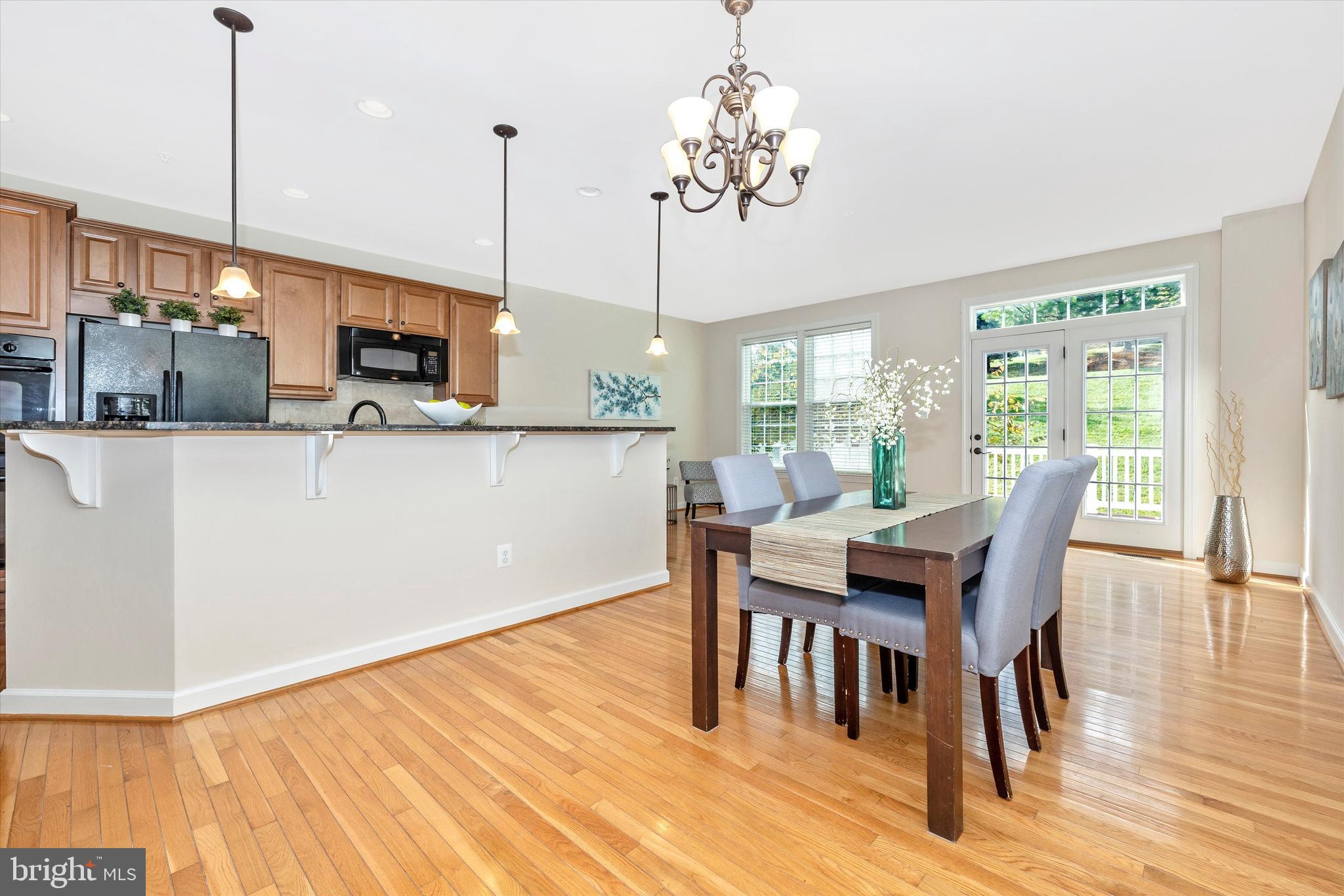 9733 Braidwood Terrace Frederick, MD 21704 - Photo 10 of 50 Kitchen & Dining Area