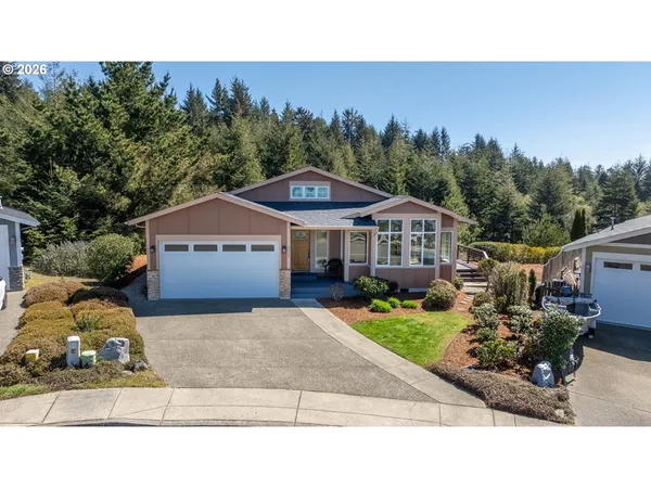 $559,000 | 1225 Nautical Lane, Coos Bay, OR 97420