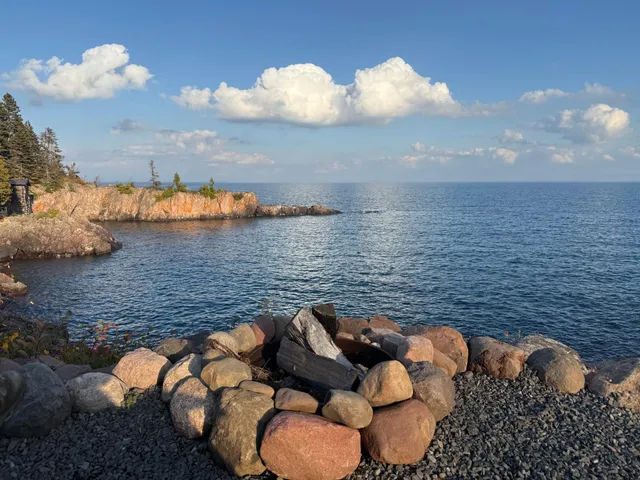 $774,000 | 118-124 East Lakeview Drive, Silver Bay, MN 55614