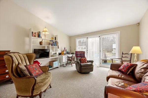 $289,900 | 9 Settlers Court, Unit 9, Windham, ME 04062