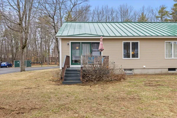 $289,900 | 9 Settlers Court, Unit 9, Windham, ME 04062