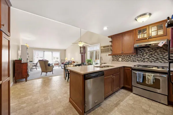$289,900 | 9 Settlers Court, Unit 9, Windham, ME 04062