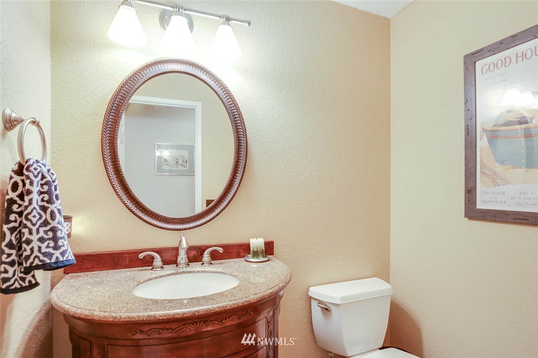 16821 163rd Place Southeast Renton, WA 98058 - Photo 9 of 24 Gallery Image 9
