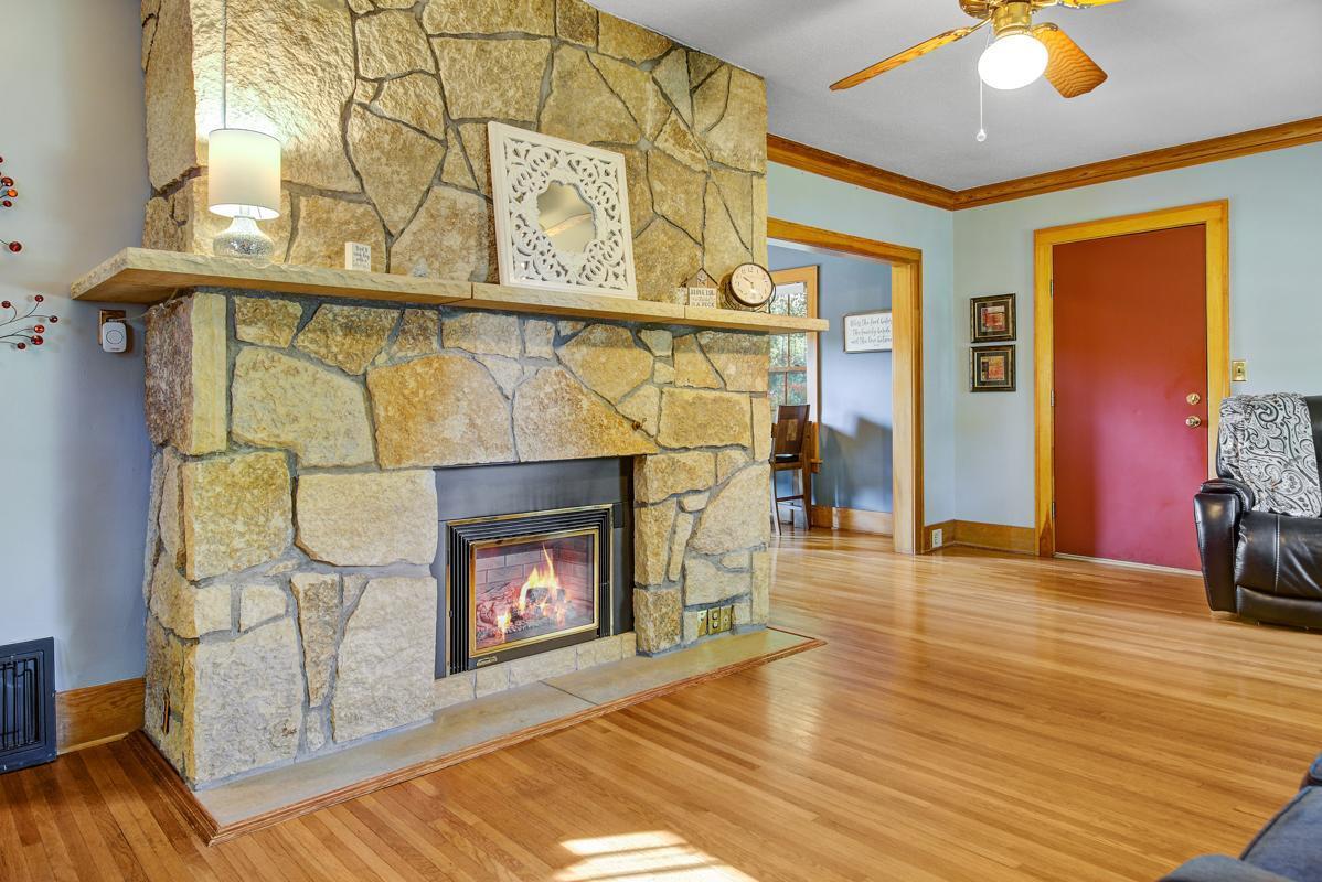 Gallery Image 6