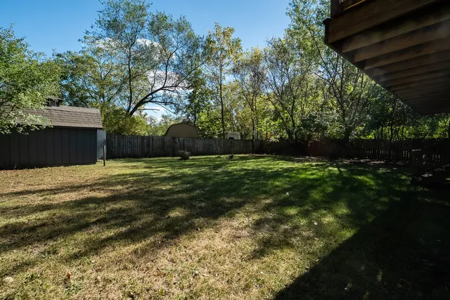 $419,500 | 1245 Winaki Trail, Algonquin, IL 60102