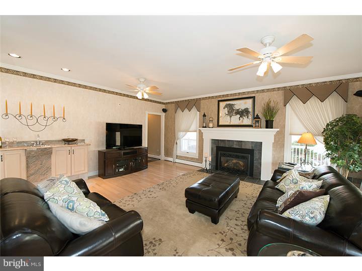 2124 Wentz Church Road Lansdale, PA 19446 - Photo 10 of 22 Family Room