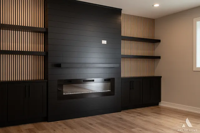 $619,000 | 7942 74th Street, Bridgeview, IL 60455