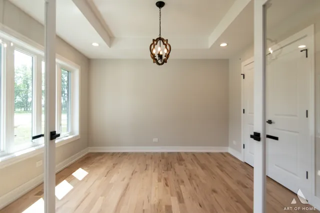 $619,000 | 7942 74th Street, Bridgeview, IL 60455