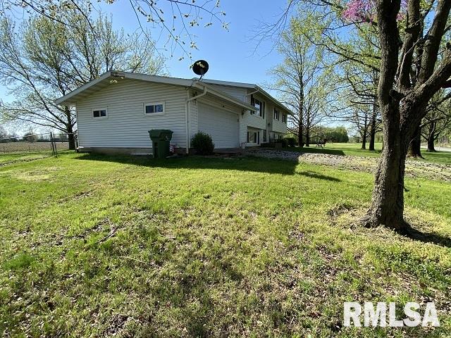 516 North Oak Street Ina, IL 62846 - Photo 22 of 28 Gallery Image 22