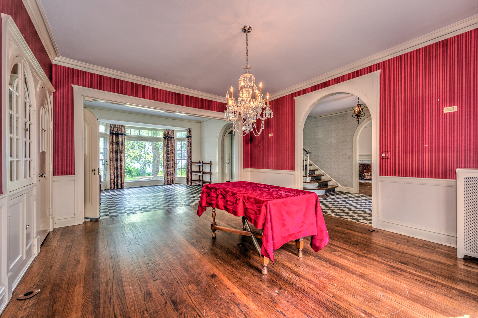 141 Sheridan Road Winnetka, IL 60093 - Photo 17 of 58 a living room with a chandelier furniture and wooden floor