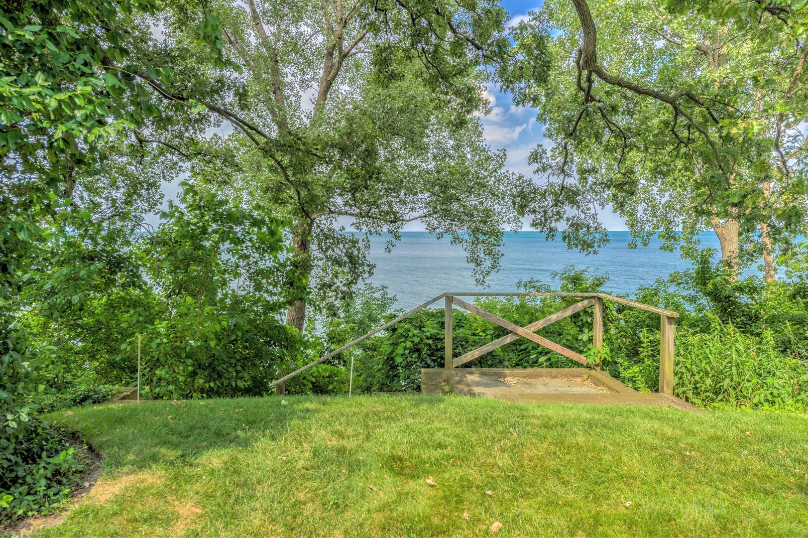 141 Sheridan Road Winnetka, IL 60093 - Photo 53 of 58 a view of a backyard with a small house
