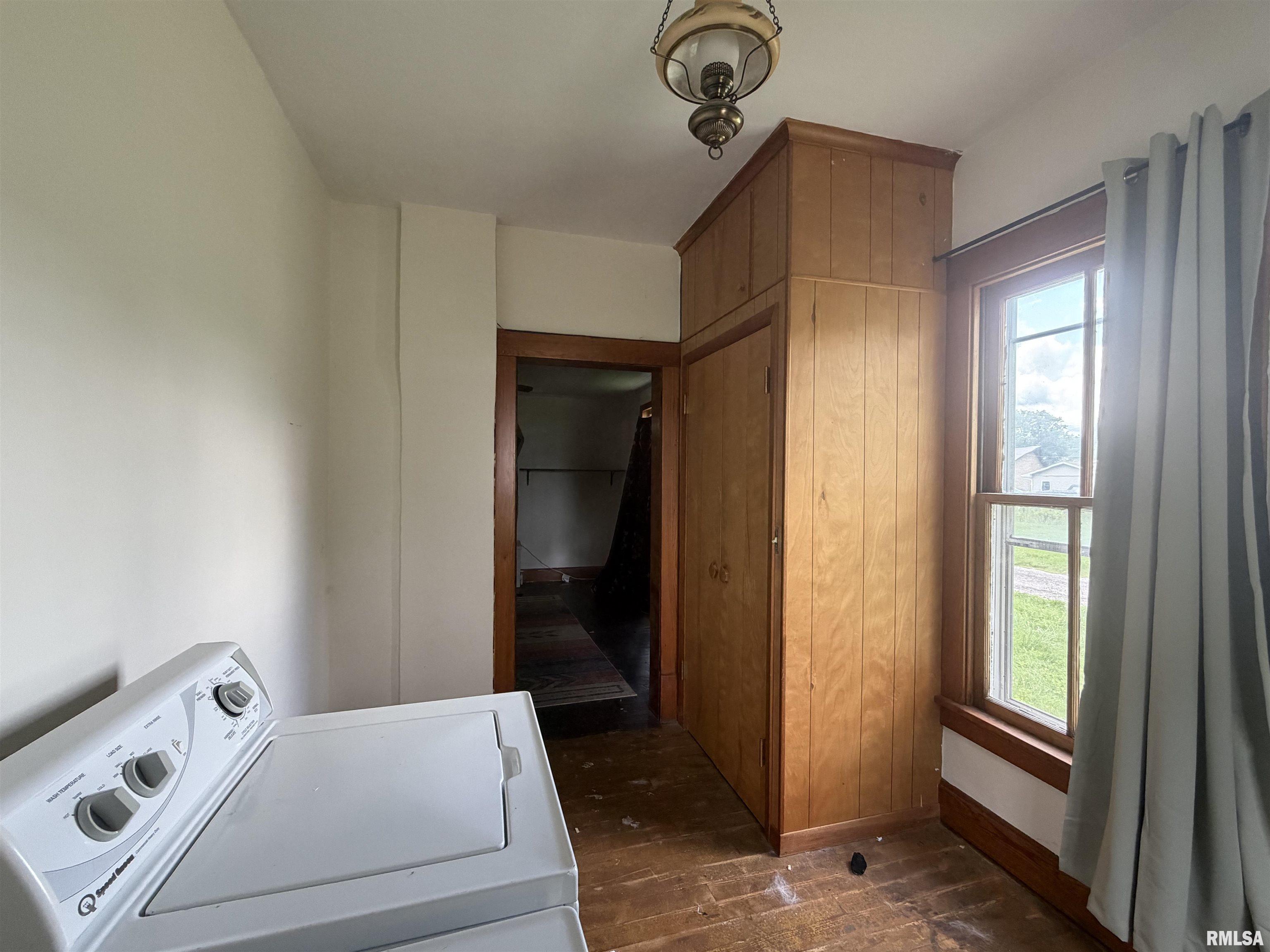 449 West Fort Street Farmington, IL 61531 - Photo 20 of 26