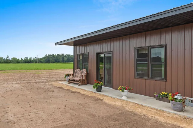 $399,900 | N3046 Cty K, Shawano, WI 54166