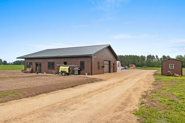 $399,900 | N3046 Cty K, Shawano, WI 54166