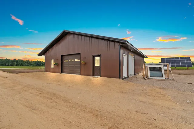 $399,900 | N3046 Cty K, Shawano, WI 54166