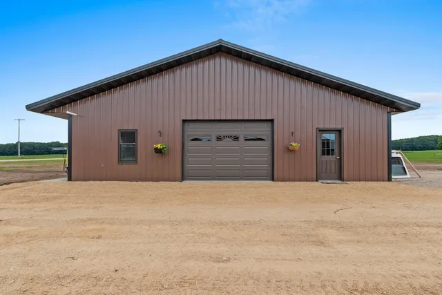 $399,900 | N3046 Cty K, Shawano, WI 54166