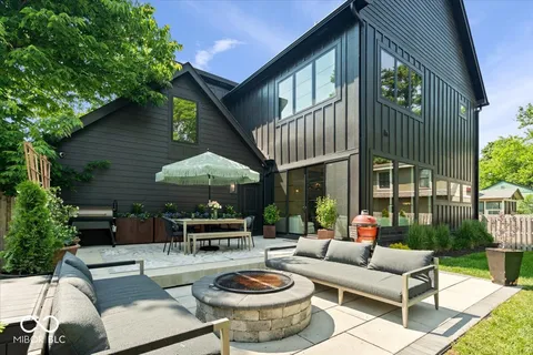 $2,150,000 | 631 1st Avenue Northwest, Carmel, IN 46032