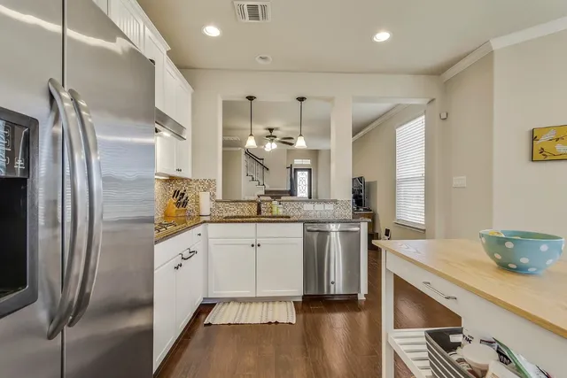 $2,950 | 409 Meadowlark Street, Unit A, Lakeway, TX 78734