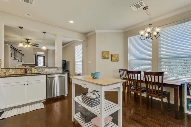 $2,950 | 409 Meadowlark Street, Unit A, Lakeway, TX 78734