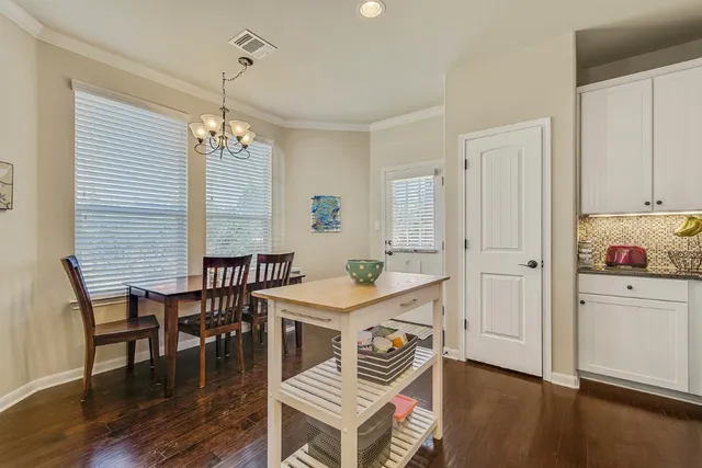 $2,950 | 409 Meadowlark Street, Unit A, Lakeway, TX 78734